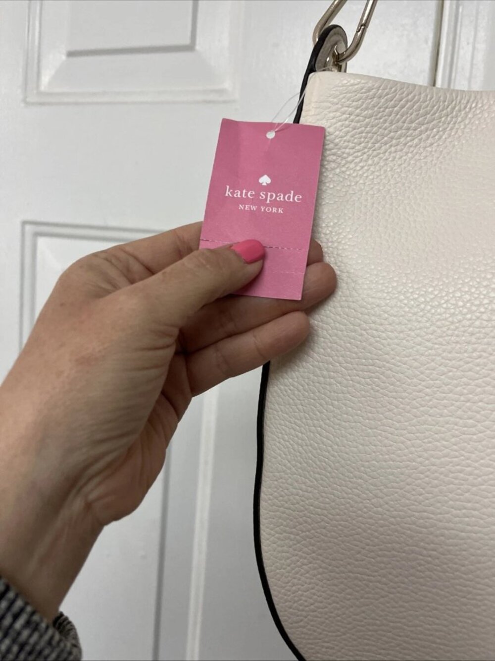 KATE SPADE NY Leather Shoulder Parchment (Off White)/Gold🌸 - Picture 2 of 7